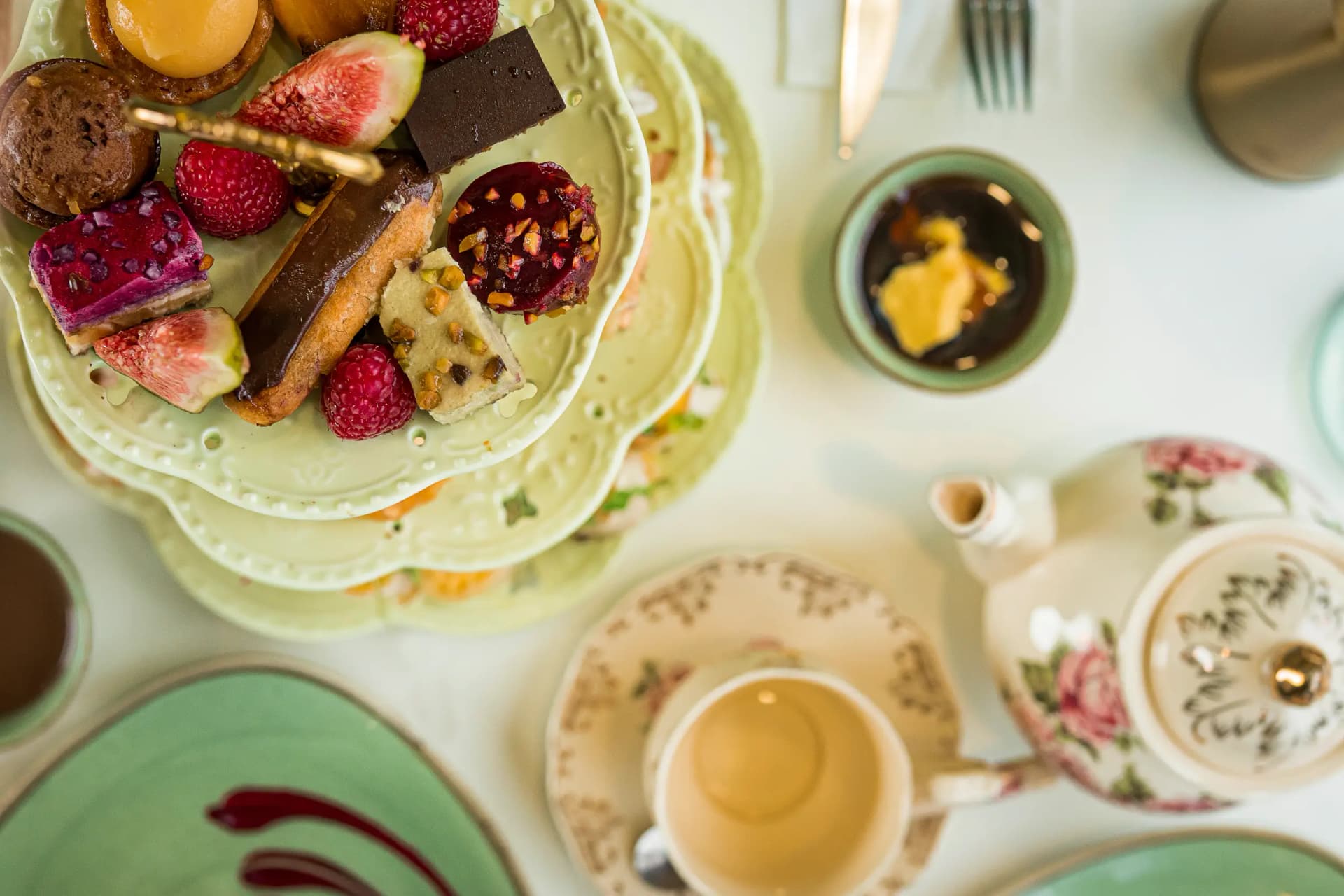 Afternoon tea experience at Nour Maison in Milton Keynes